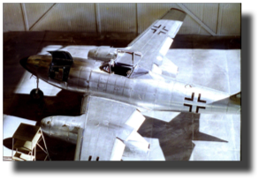 Messerschmitt Me 262. Scratch built in metal by Rojas Bazán. 1:15 scale. Messerschmitt Me 262. Scratch built in metal by Rojas Bazán. 1:15 scale.